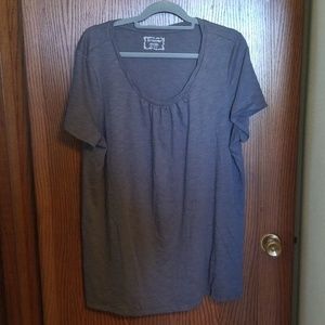 Maternity grey tshirt